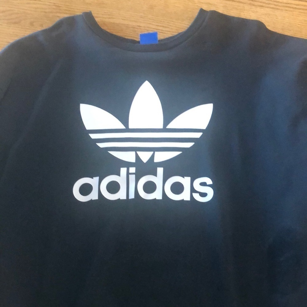 Adidas Sweatshirt